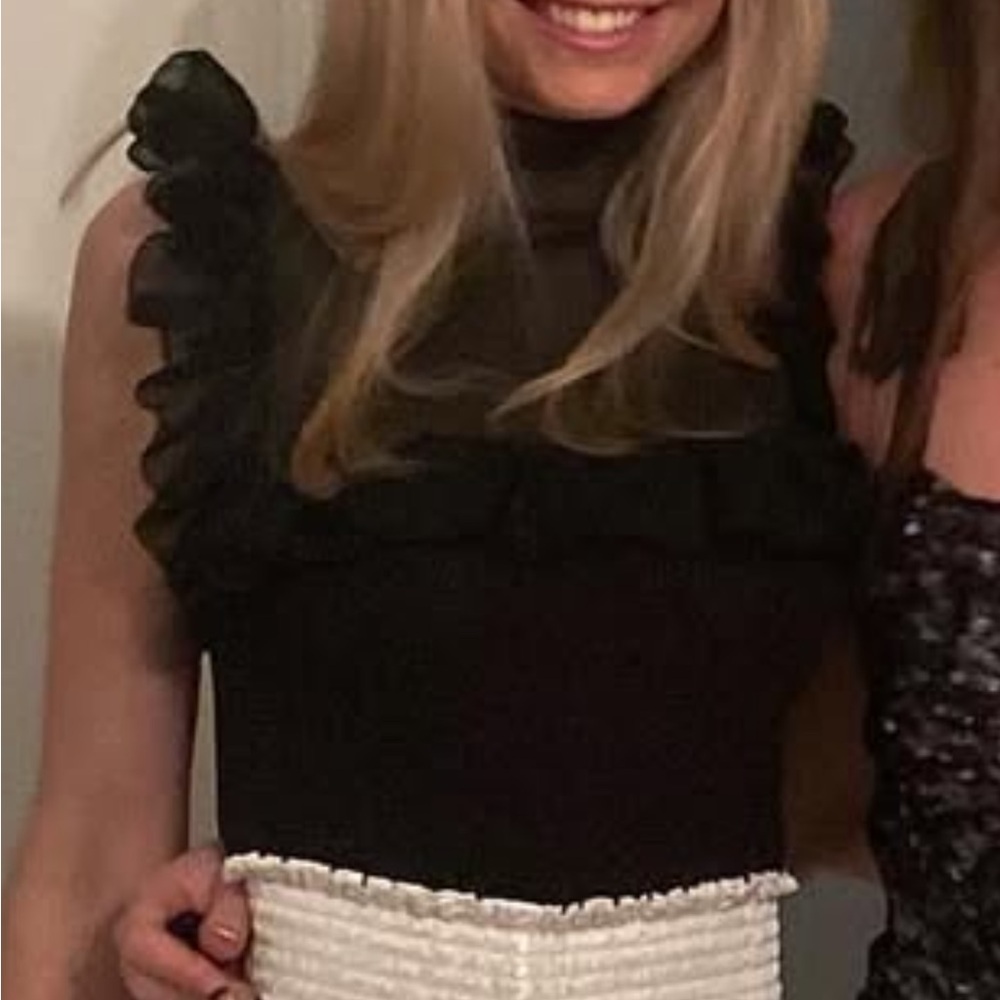Zara Mesh Top Ruffle - Picture 3 of 3
